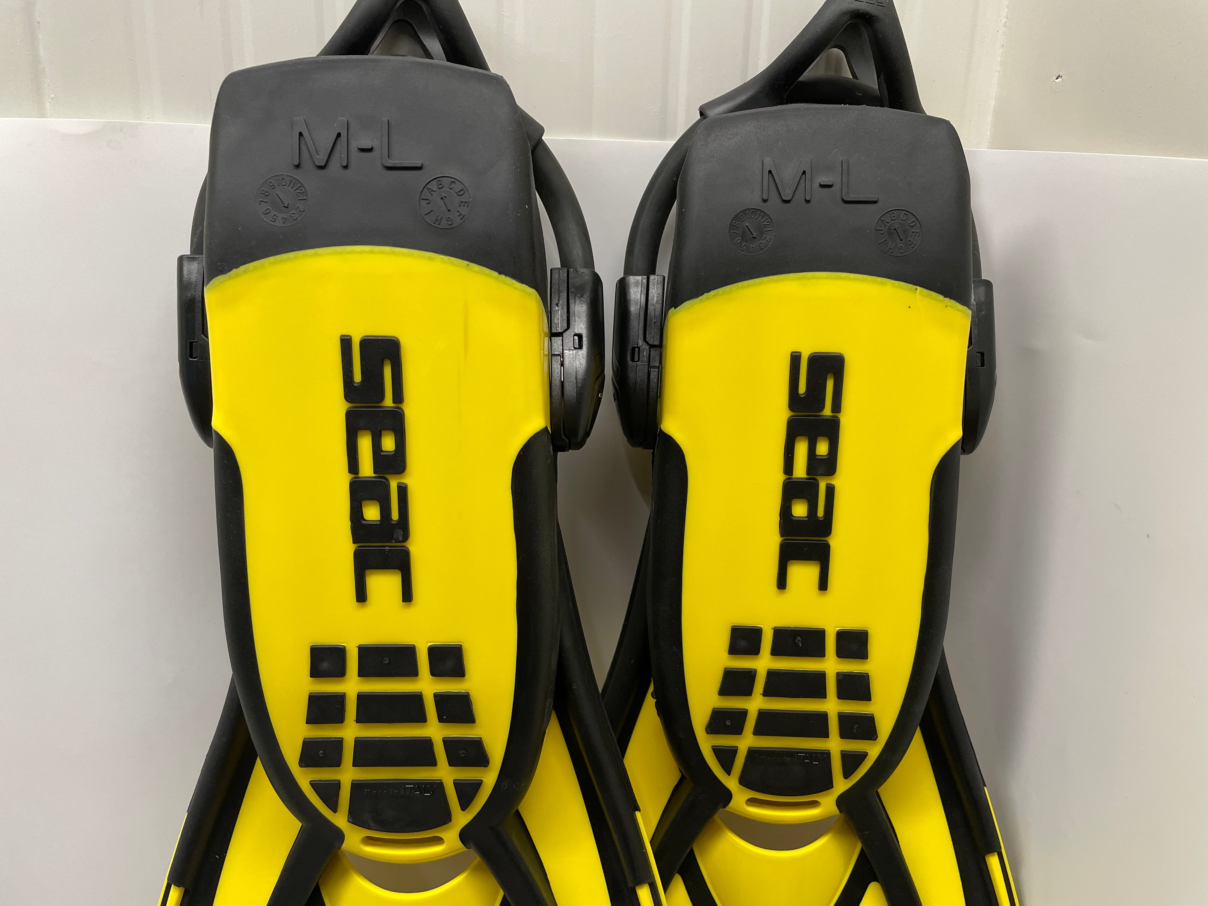 SEAC F1 S, Pinne da Subacquea ultraleggere con cinghiolo Elastico