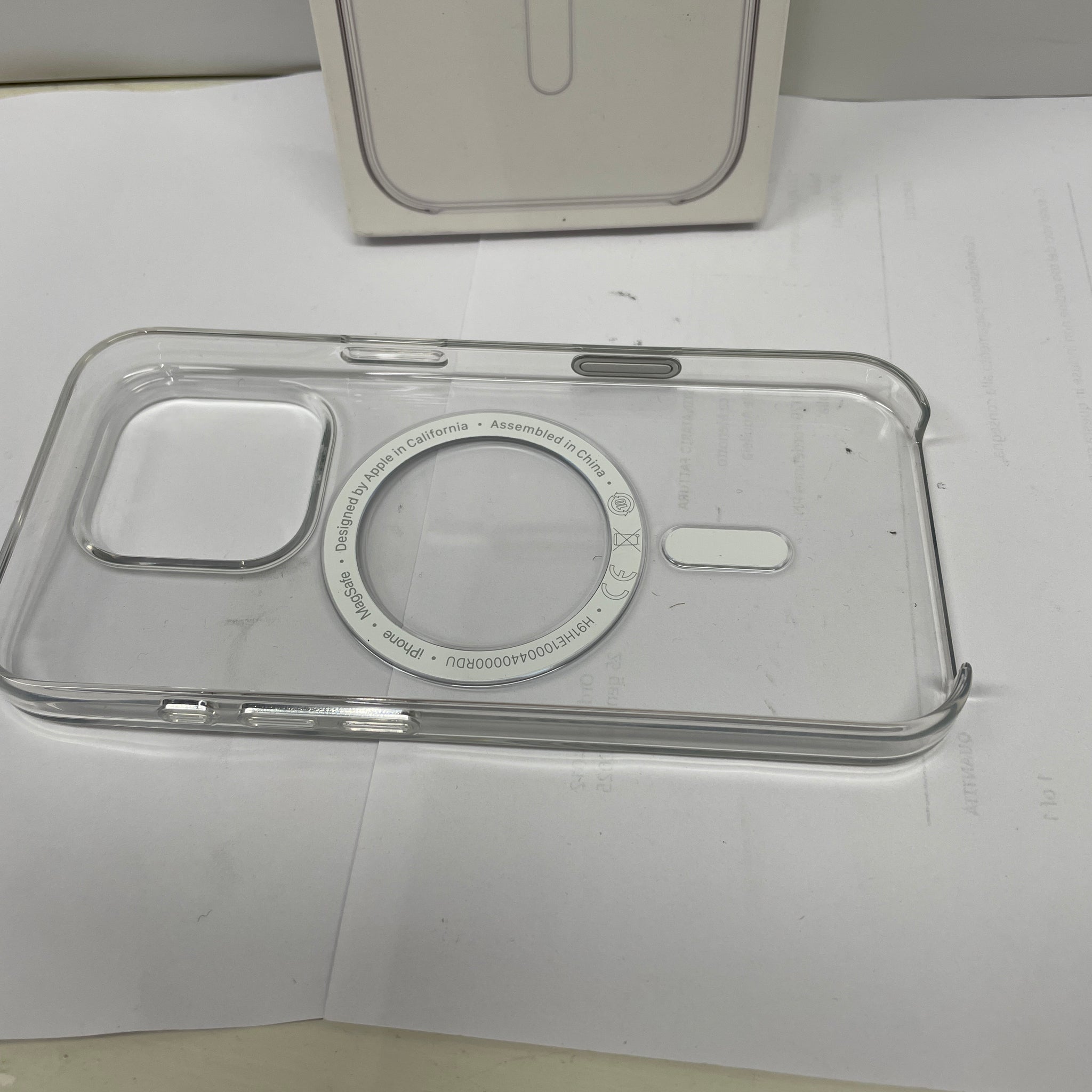 Apple Custodia MagSafe cover trasparente per iPhone 16 Pro