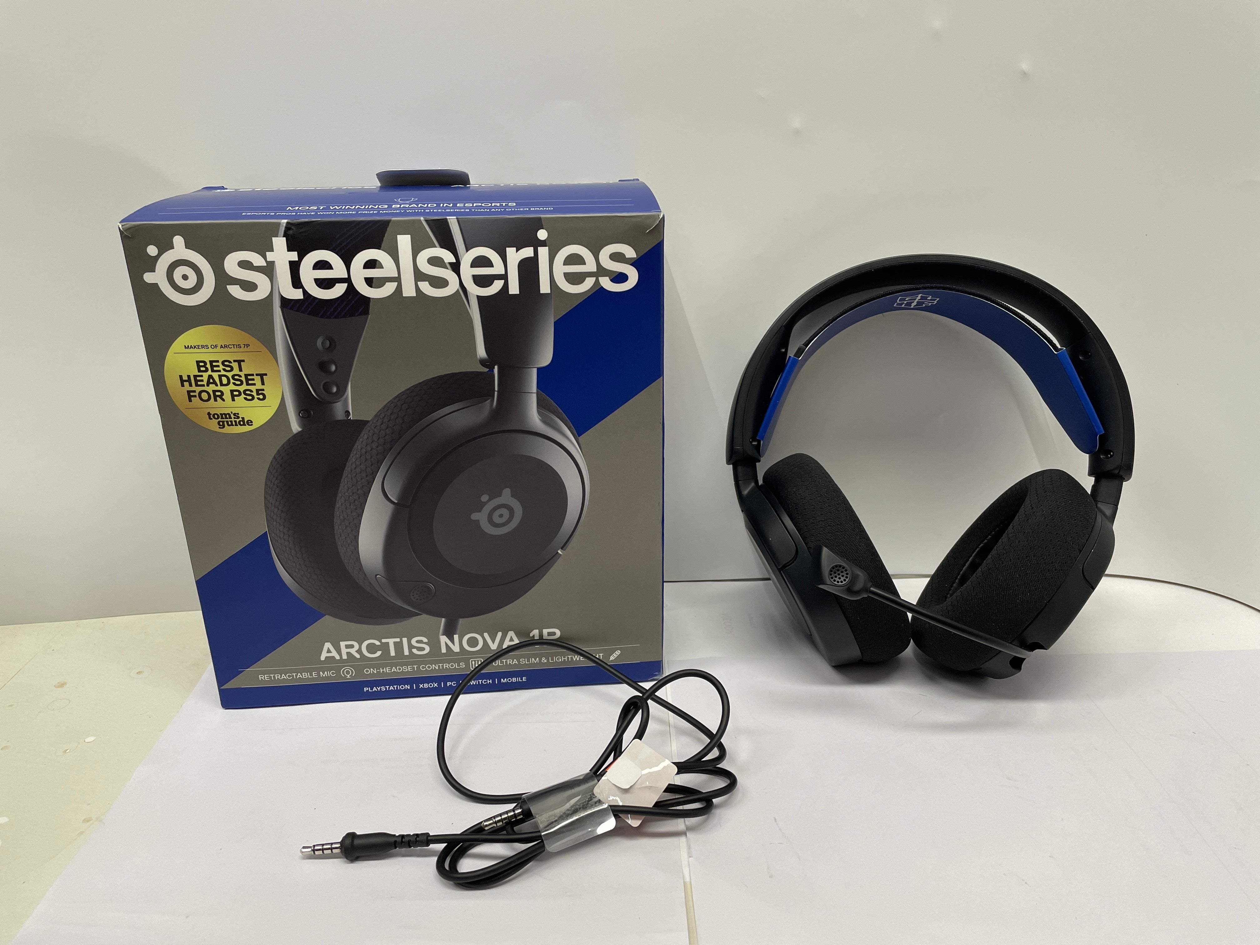 SteelSeries Arctis Nova 1P - Cuffie da gaming multisistema