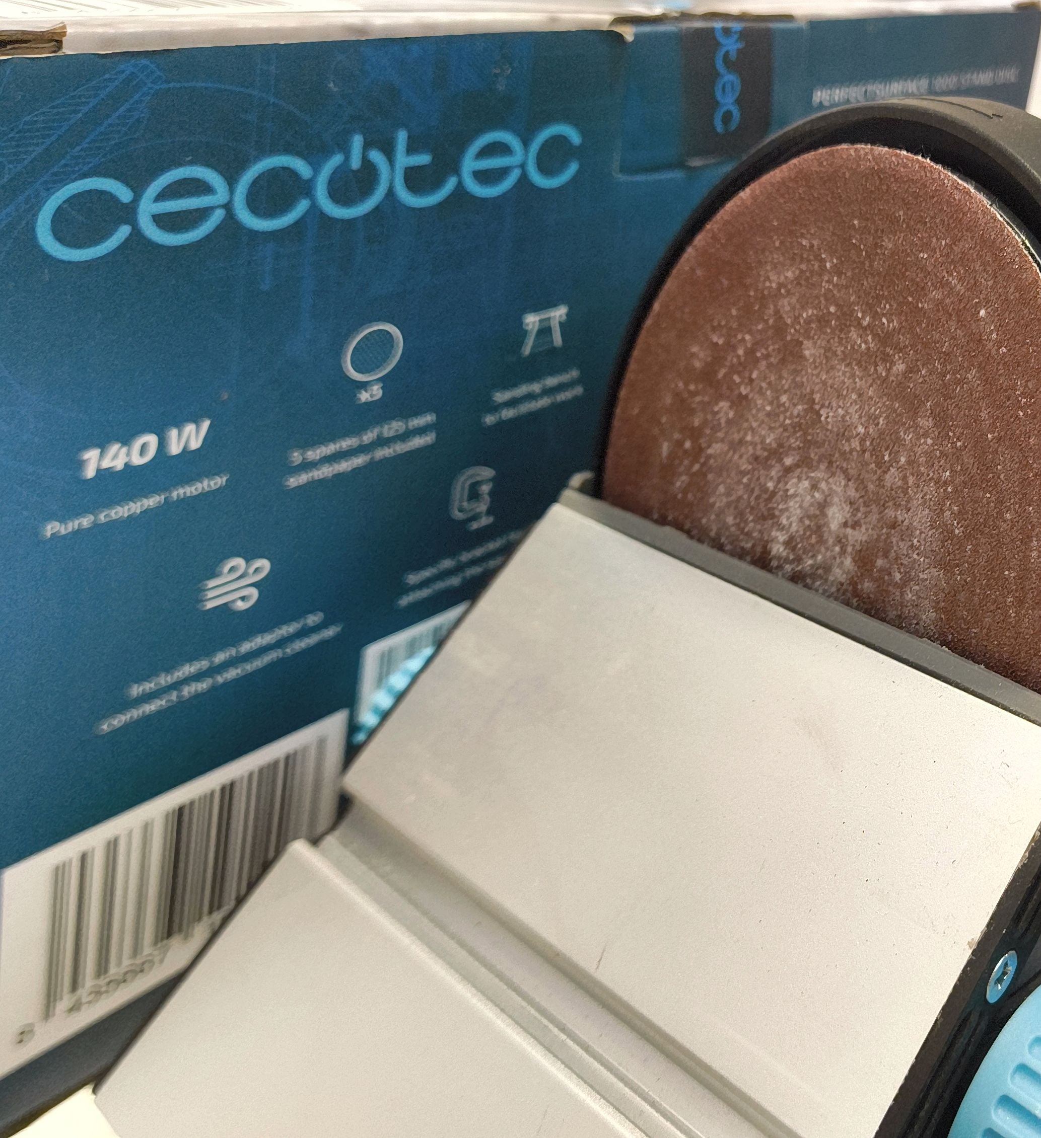 Cecotec PerfectSurface 1000 - Levigatrice a Disco da Tavolo 140W con 5 Dischi