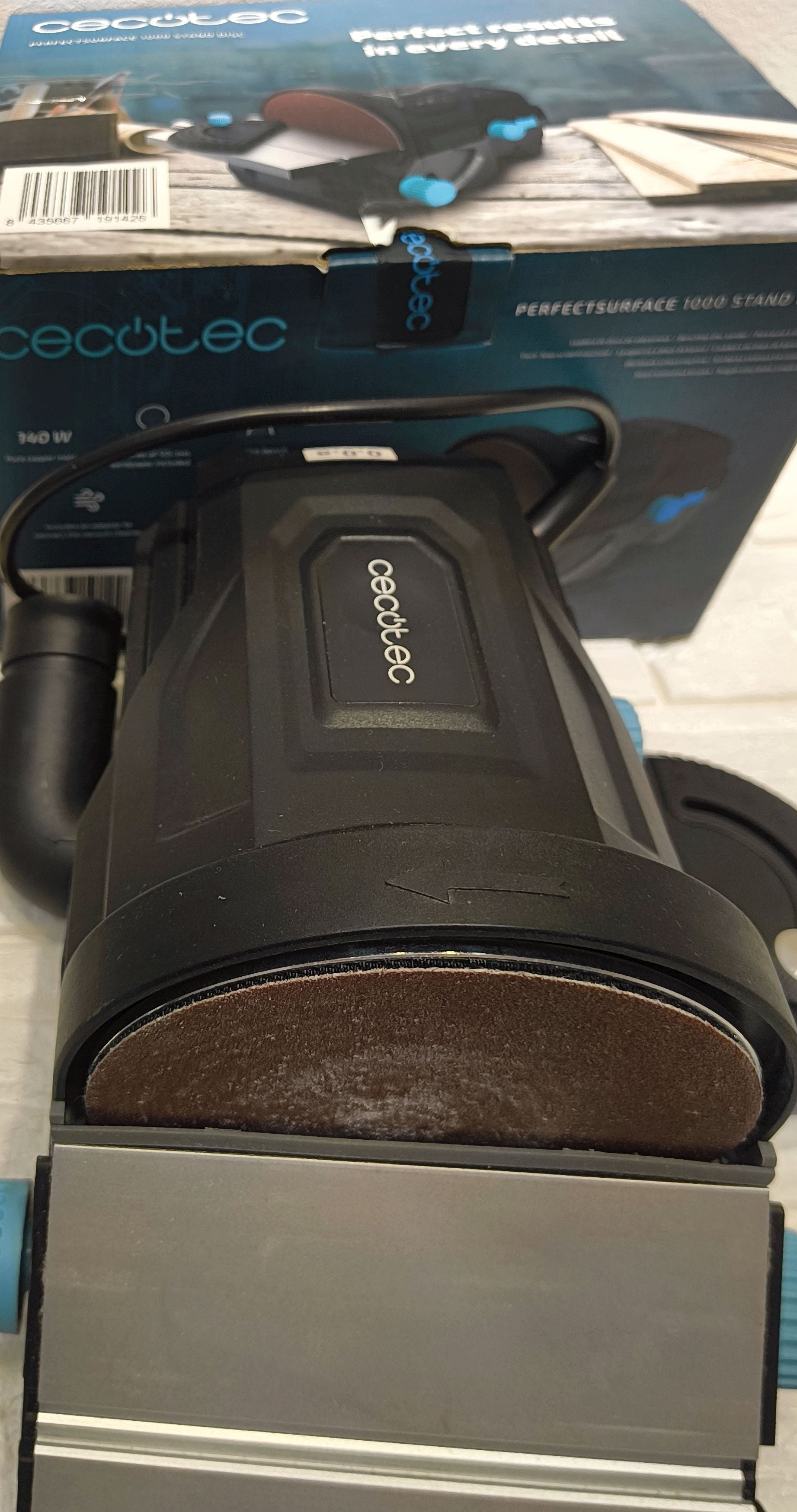 Cecotec PerfectSurface 1000 - Levigatrice a Disco da Tavolo 140W con 5 Dischi