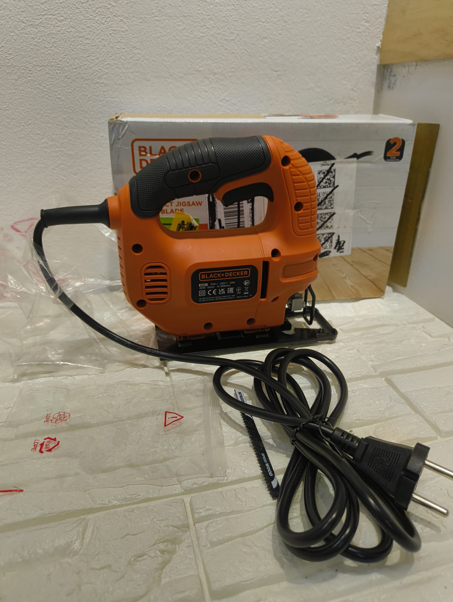 BLACK+DECKER KS501-QS Seghetto Alternativo 400W con Sistema Inclinazione 45°