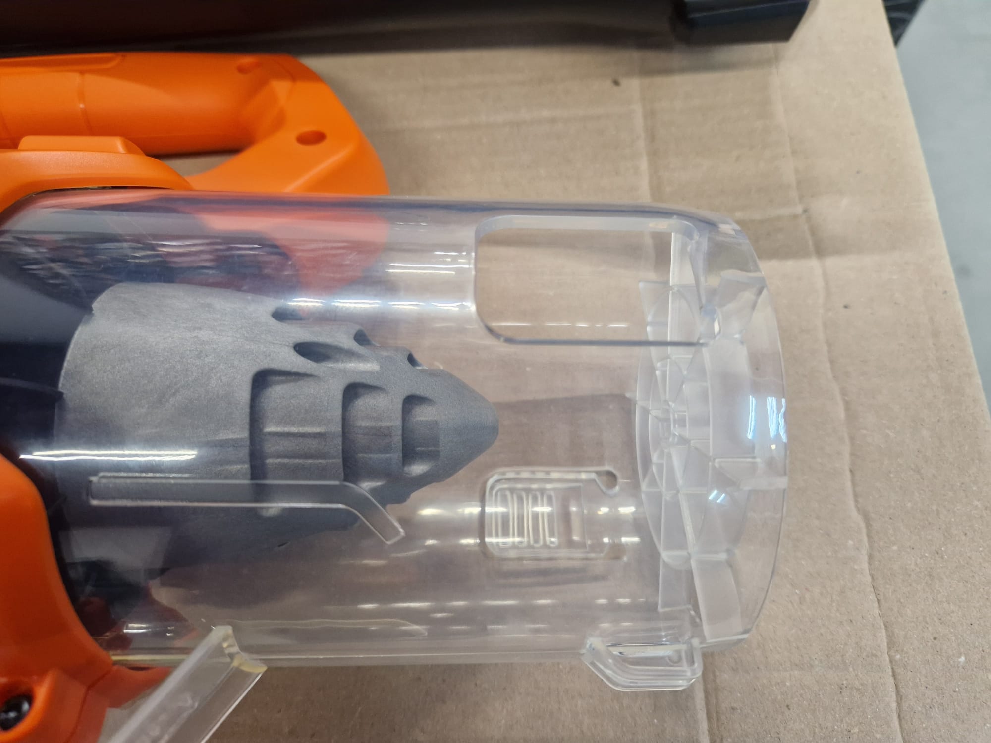 BLACK+DECKER Soffiatore Assiale BEBL185-QS 1850W - Velocità Soffiaggio 190 km/h