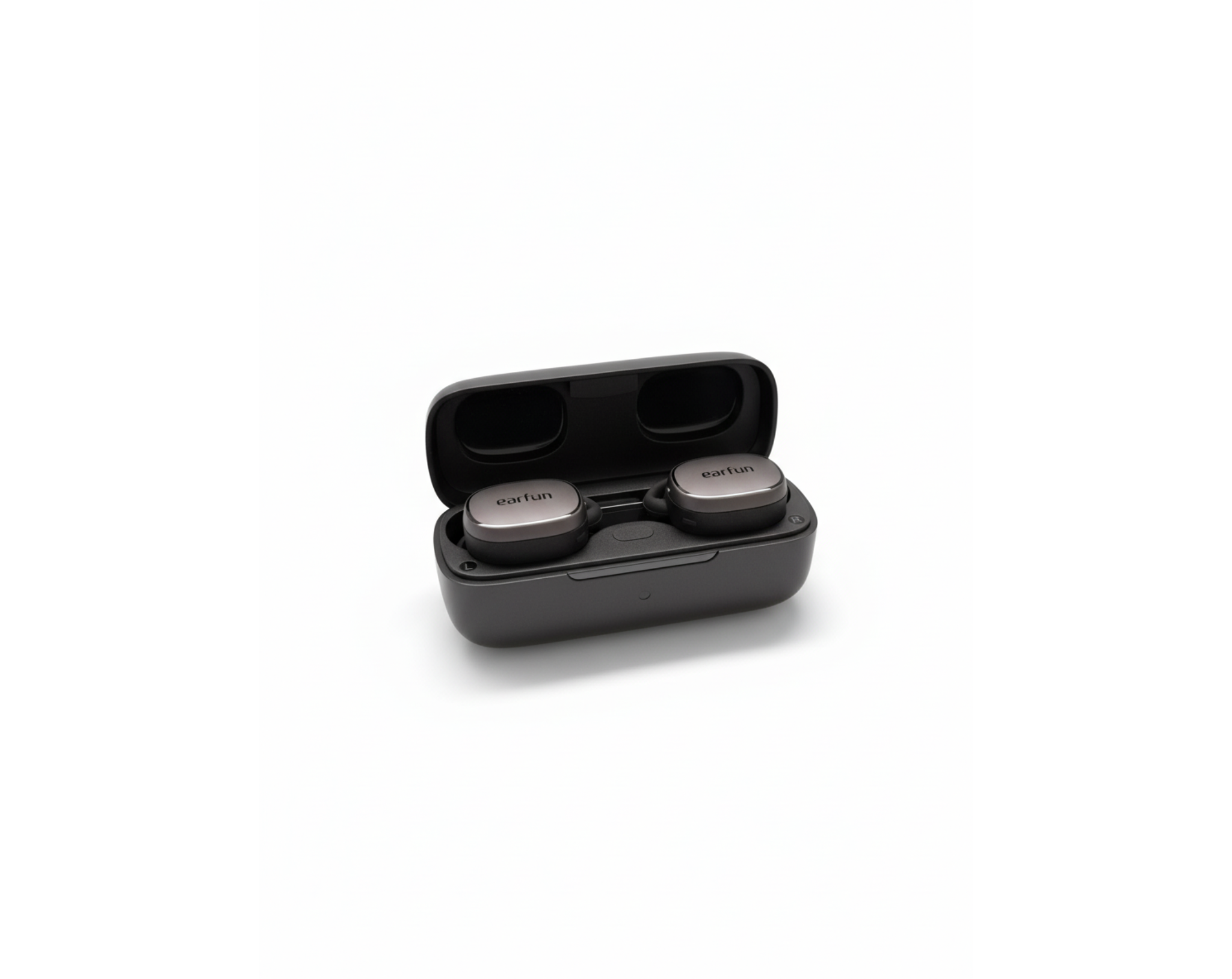 EarFun Free Pro 3 indossati per comfort ergonomico