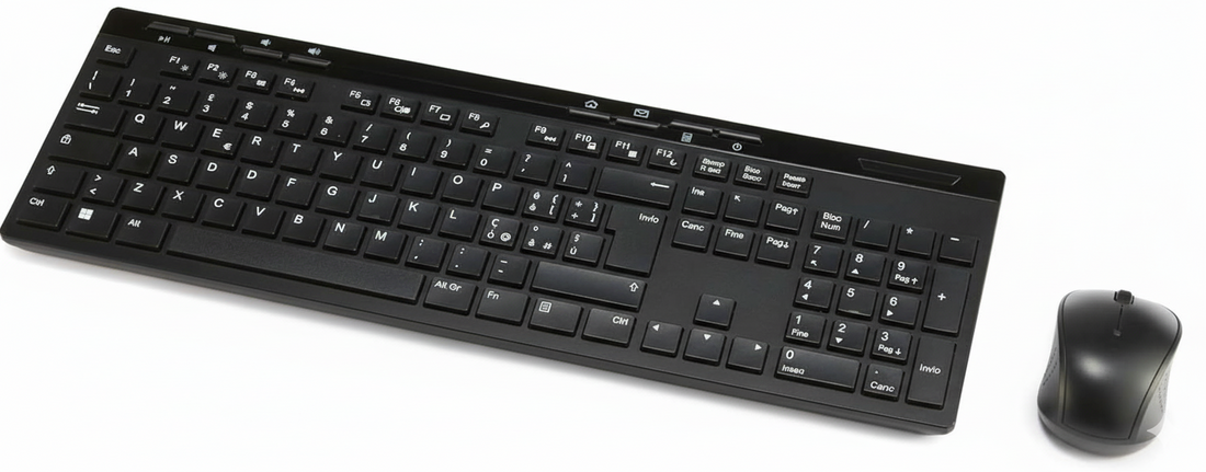 Set Tastiera Mouse Wireless Amazon Basics vista frontale