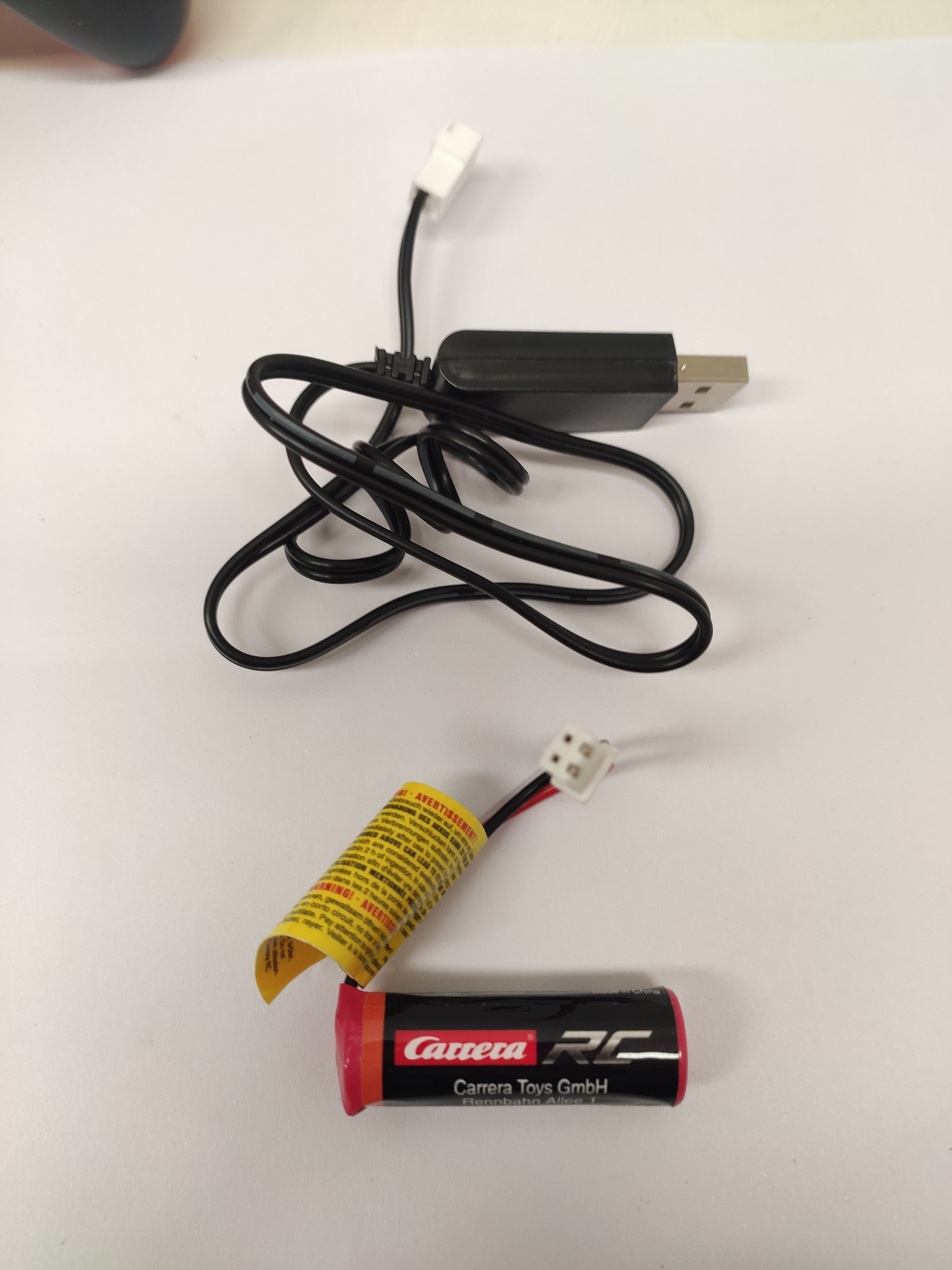 Carrera RC 2.4GHz Mario Kart Pipe Kart - Yoshi