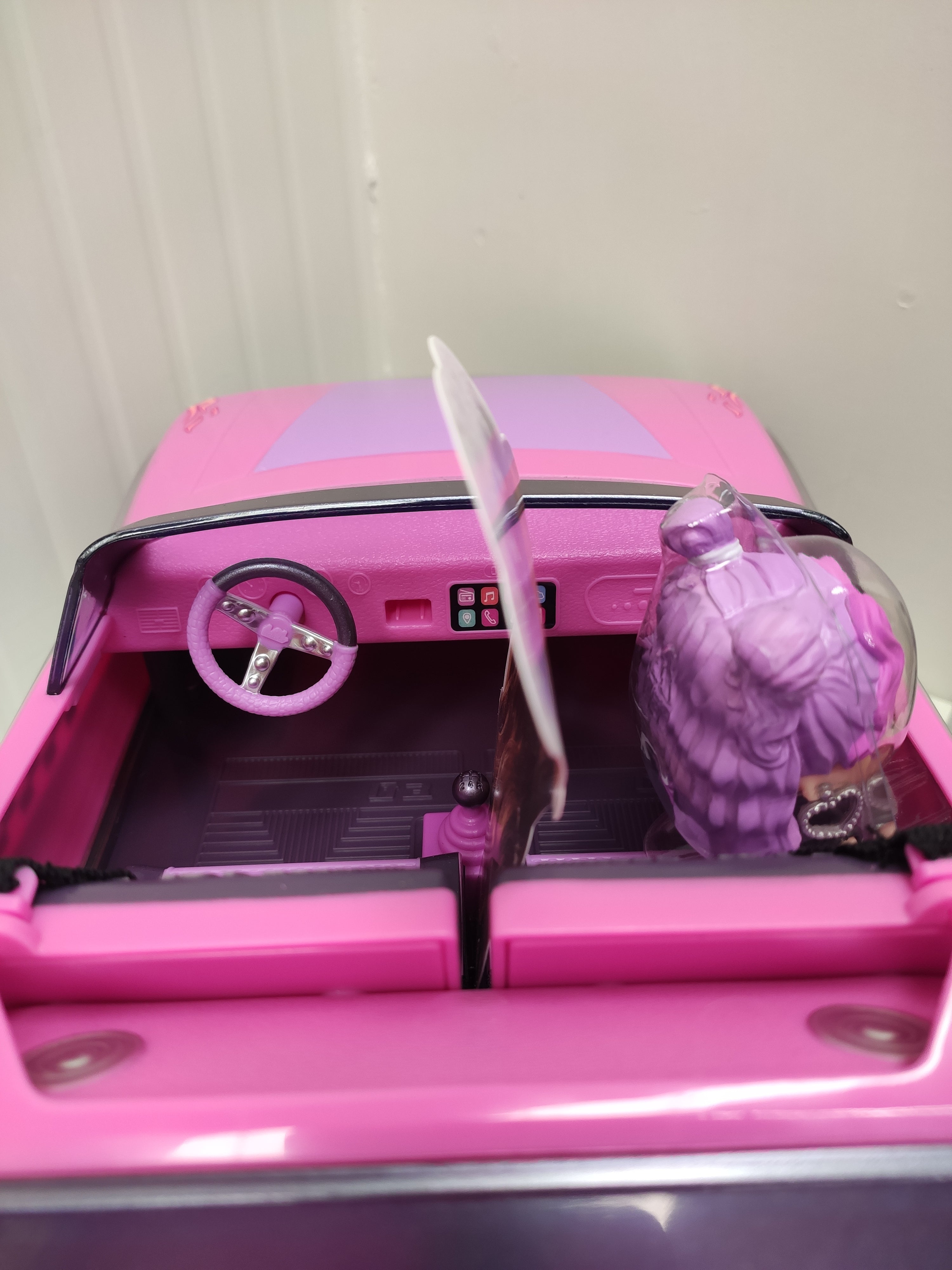LOL Surprise City Cruiser Auto sportiva rosa e viola con esclusiva bambola BEEPS