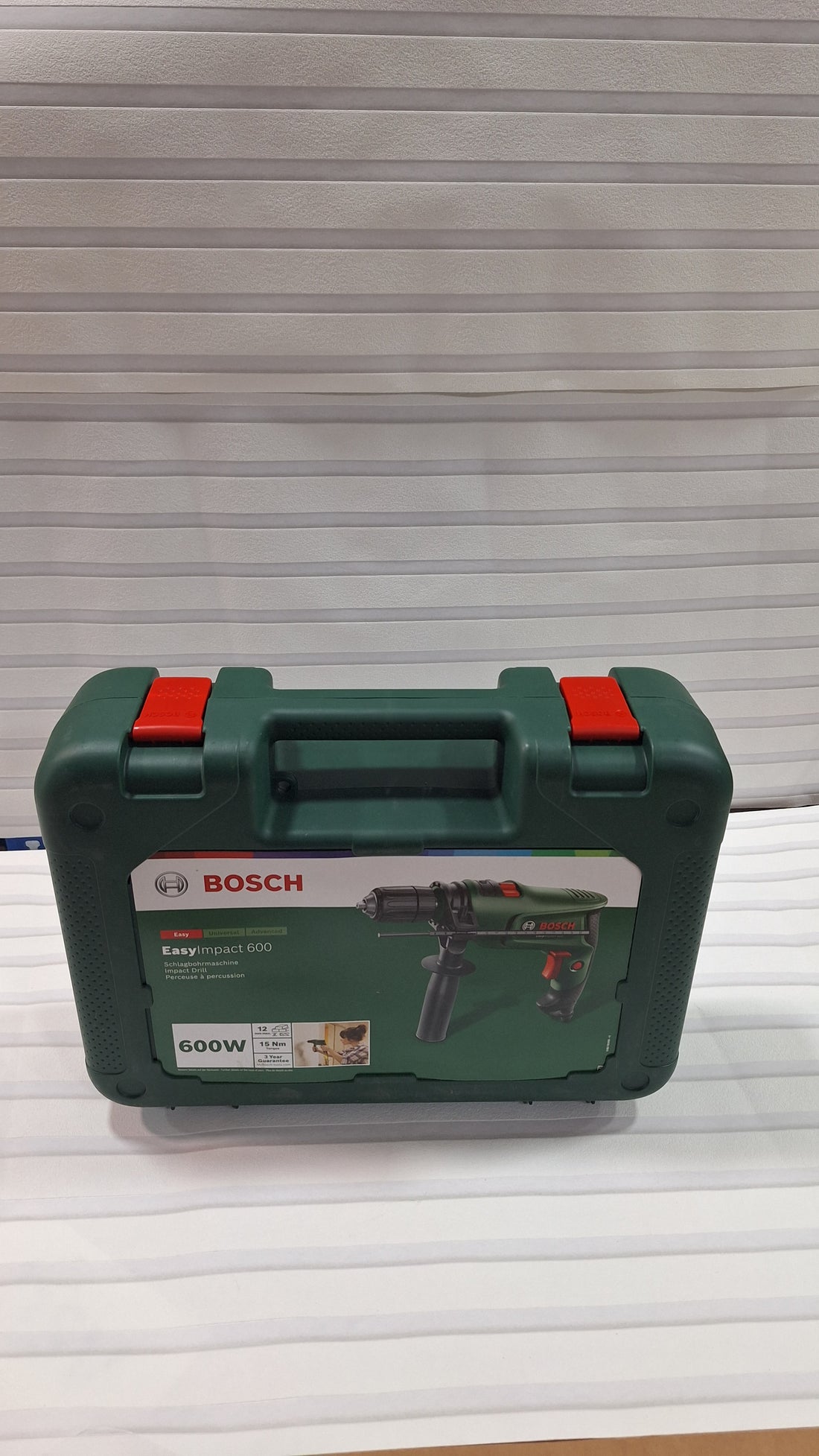 Trapano a percussione bosch Easyimpact 600