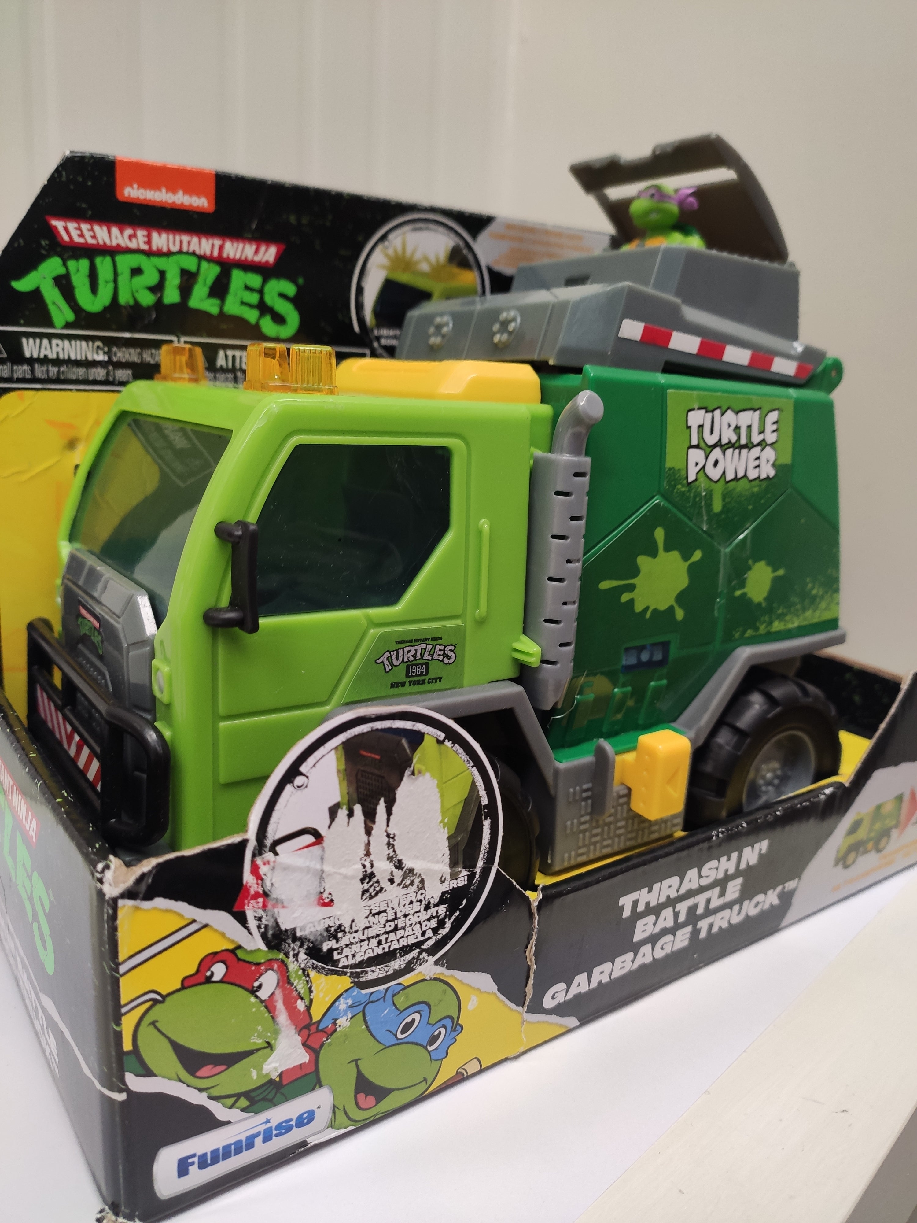 Ninja Turtles Camion della Spazzatura di Lotta Tartarughe Ninja