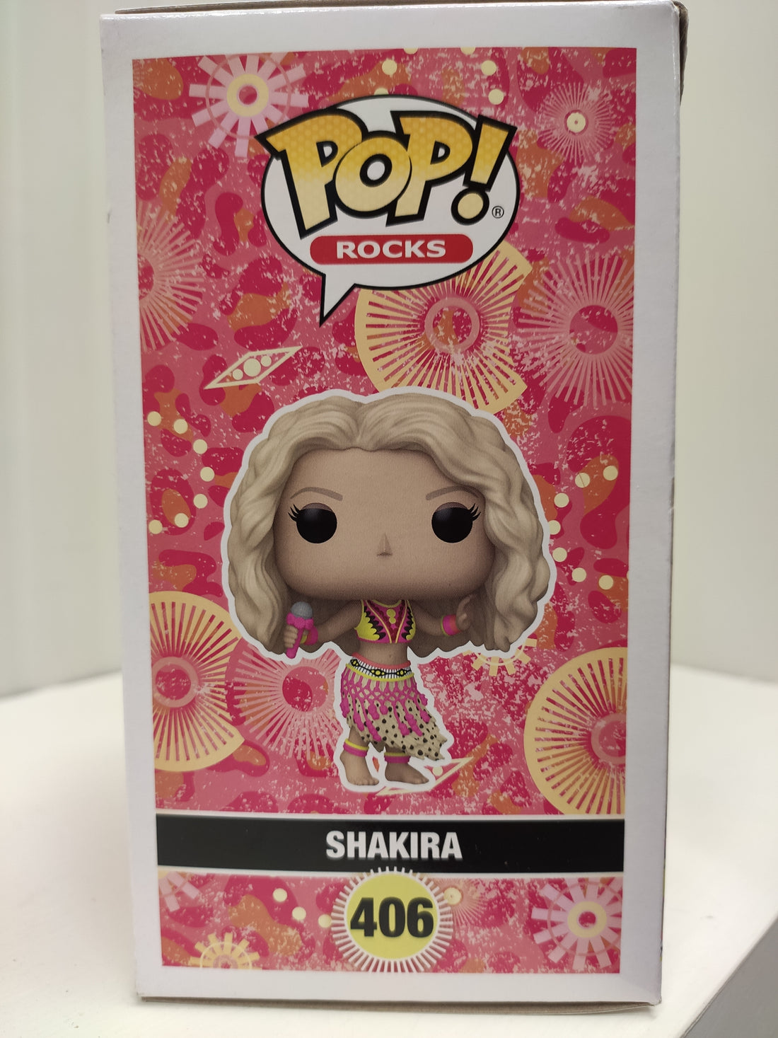 Funko Pop Shakira #406 Mano Danneggiata