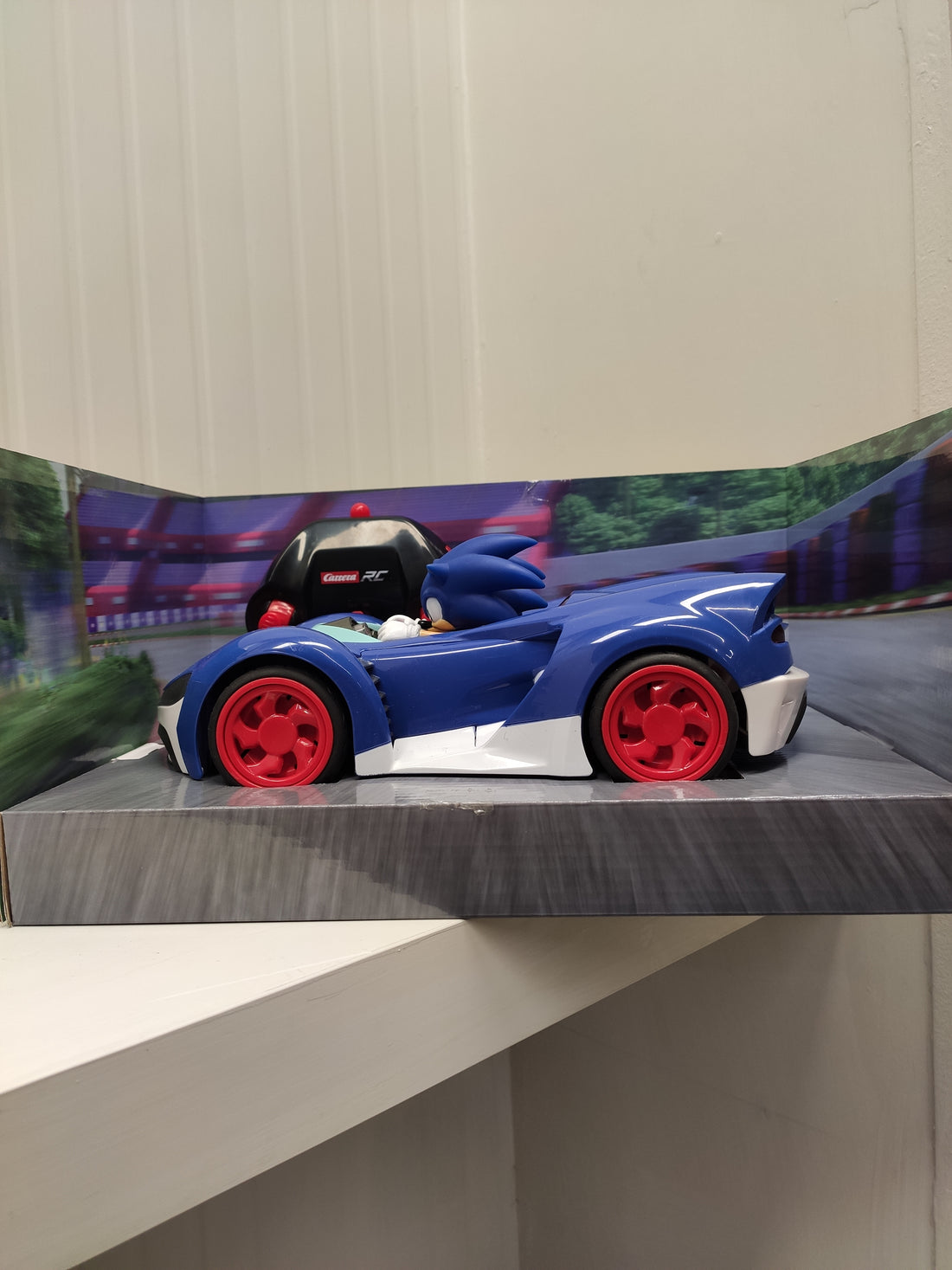 Carrera 2,4GHz Team Sonic Racing - Sonic