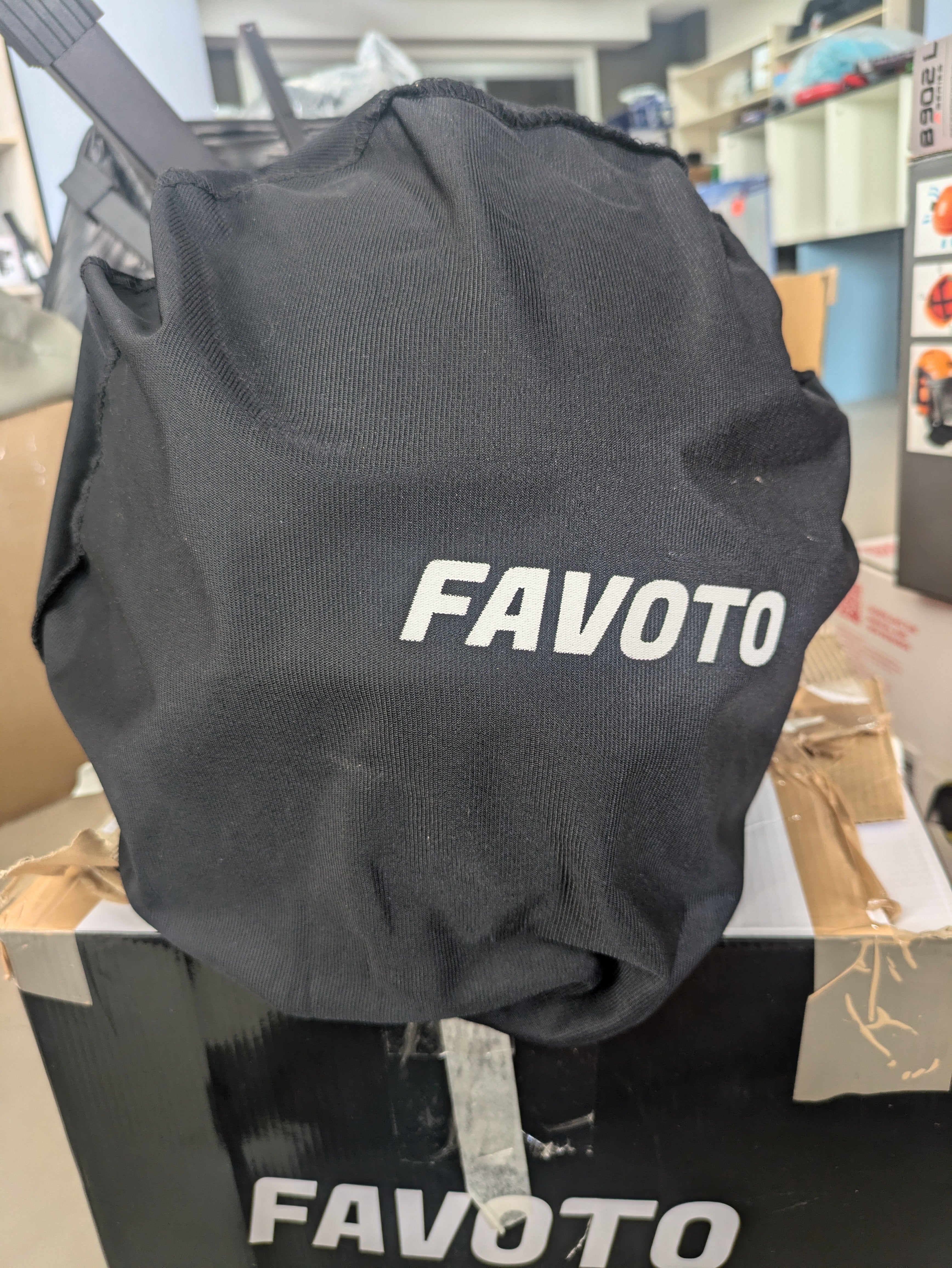 Casco integrale Favoto Ece 22.06