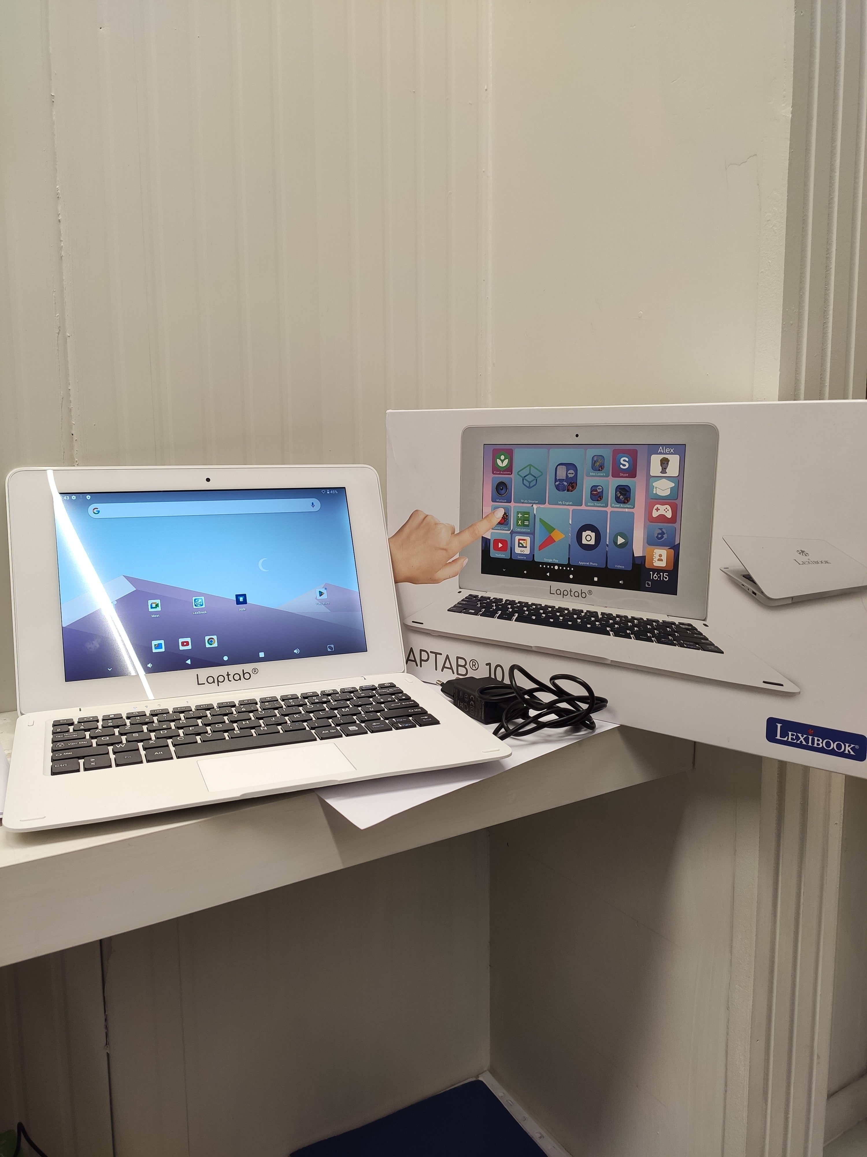 Lexibook LAPTAB® 10, Laptop con touch screen, Powered by Android™