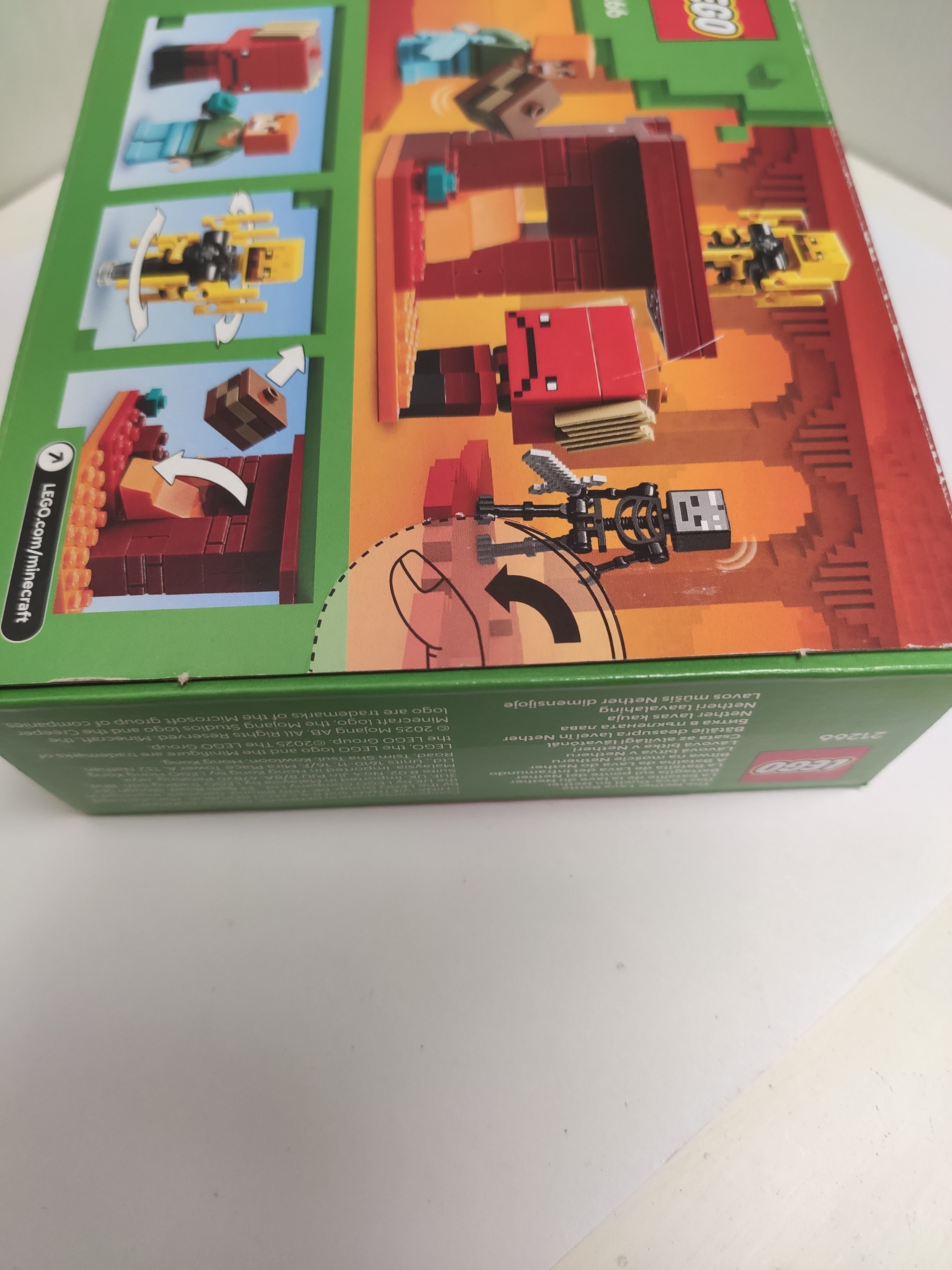 Lego Minecraft nuovo scatola danneggiata