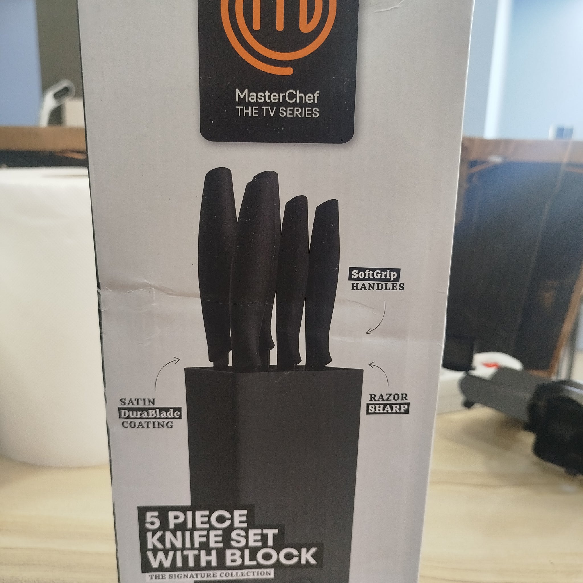 Set 5 coltelli con ceppo Masterchef TV series